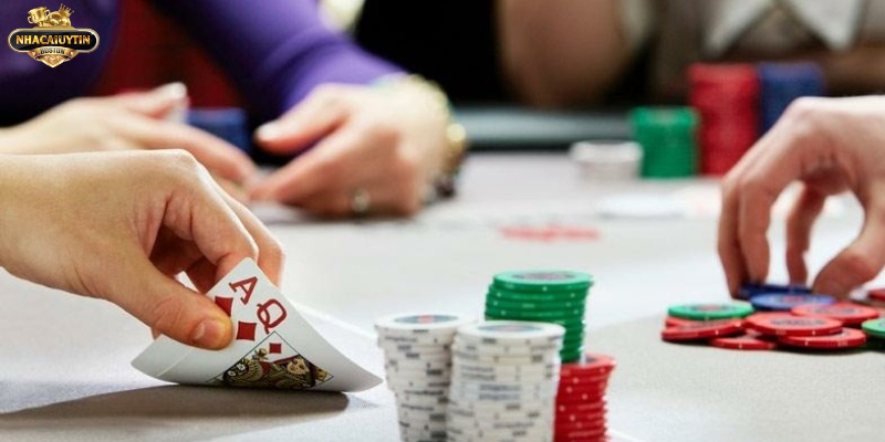 Khám phá các thuật ngữ trong Poker thường gặp nhất Các khái niệm về tình huống thường gặp khi anh em chơi Poker